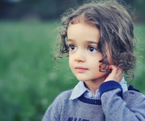 child-807547_1920-300x250