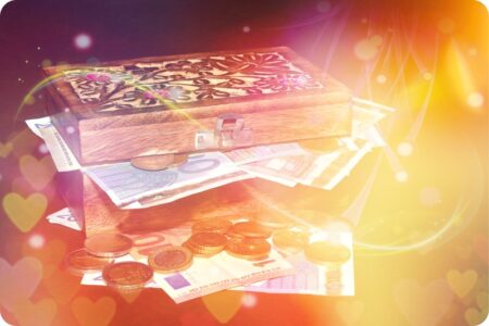 Schatztruhe-treasure-chest-619876_1920-450x300